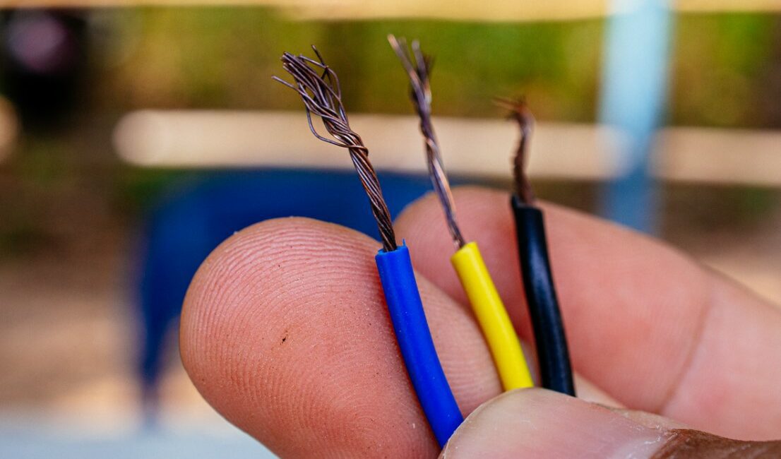 Insulated Wire vs. Non-Insulated Wire - Cost, Safety & Performance - Clifton Metals